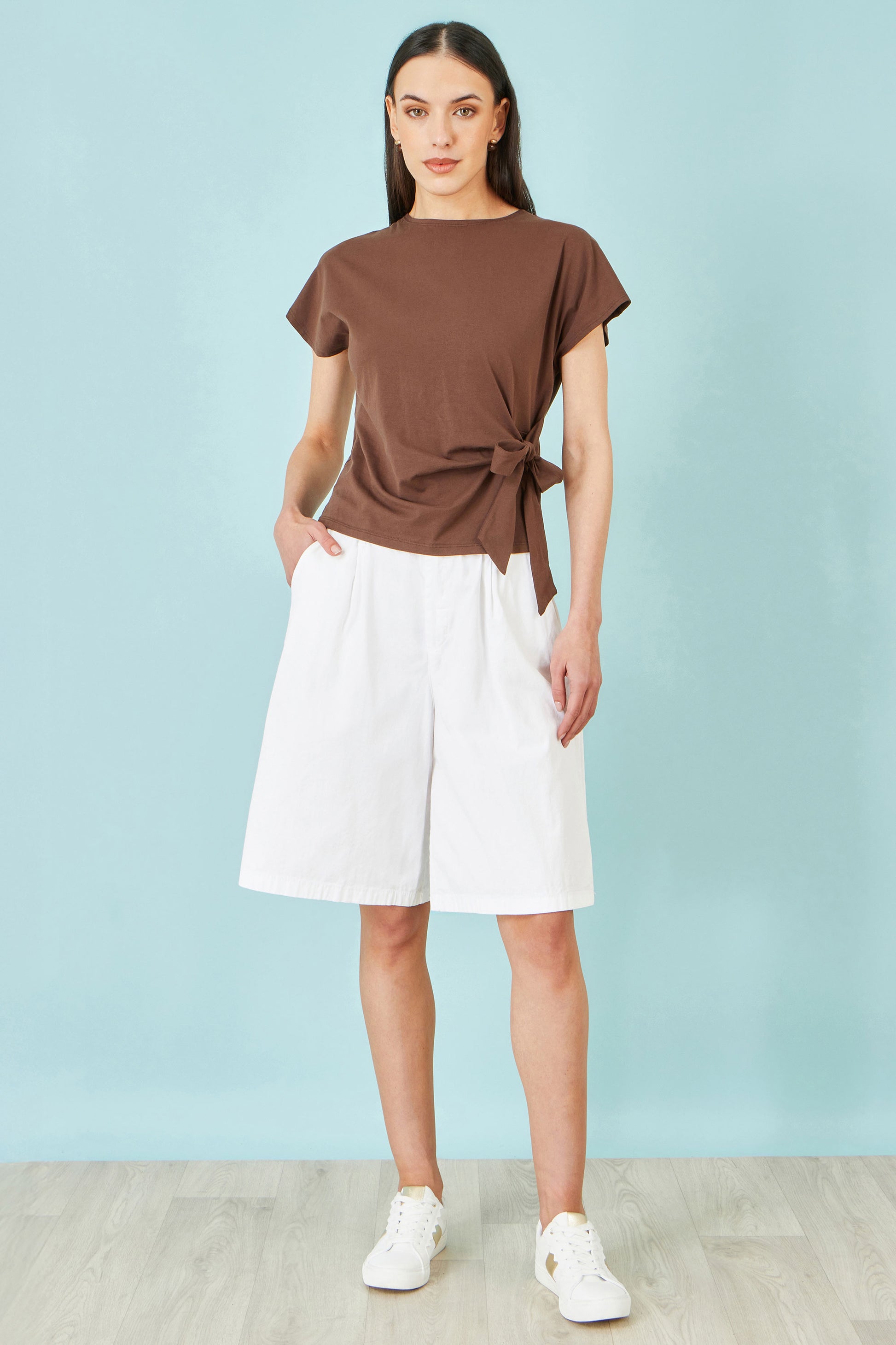 Yumi White Cotton Bermuda Shorts SHORTS Yumi