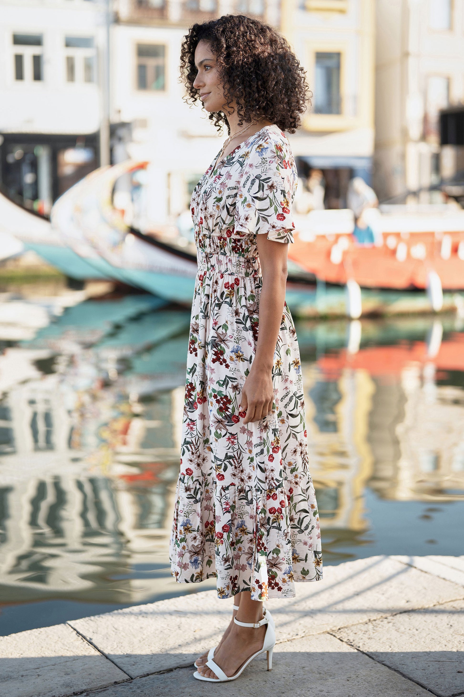Yumi Ivory Botanical Print Viscose Midi Dress