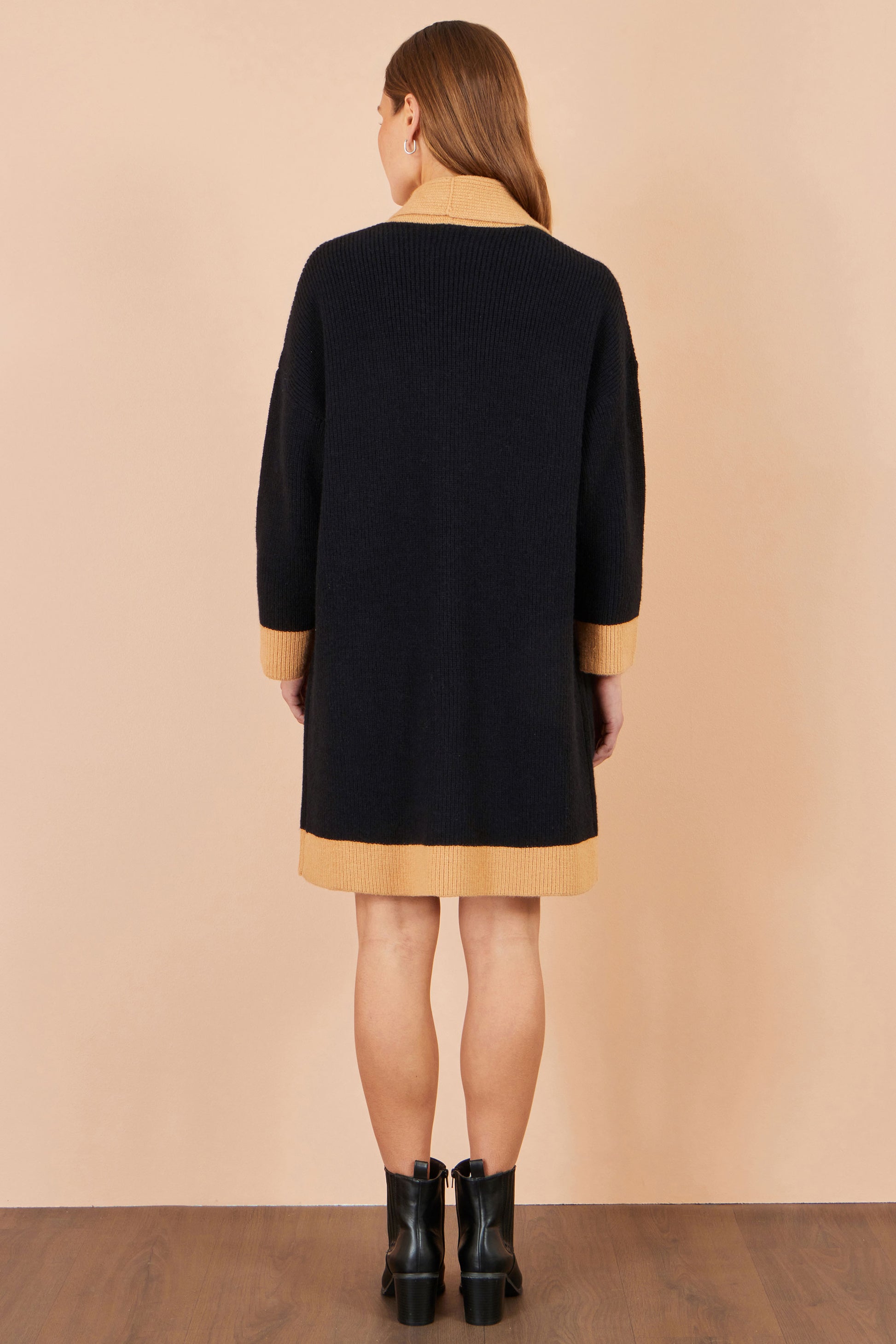 Yumi Black Open Cardigan With Contrast Border Knit Cardigan Yumi