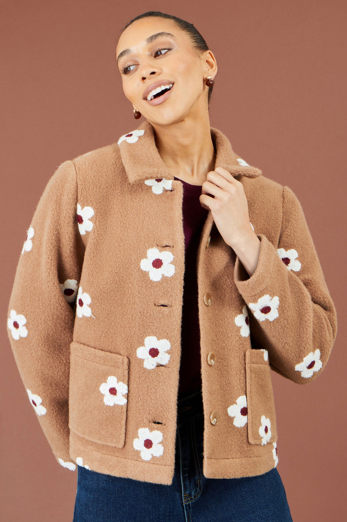 Yumi Brown Embroiderd Daisy Fleece Jacket Outerwear Yumi