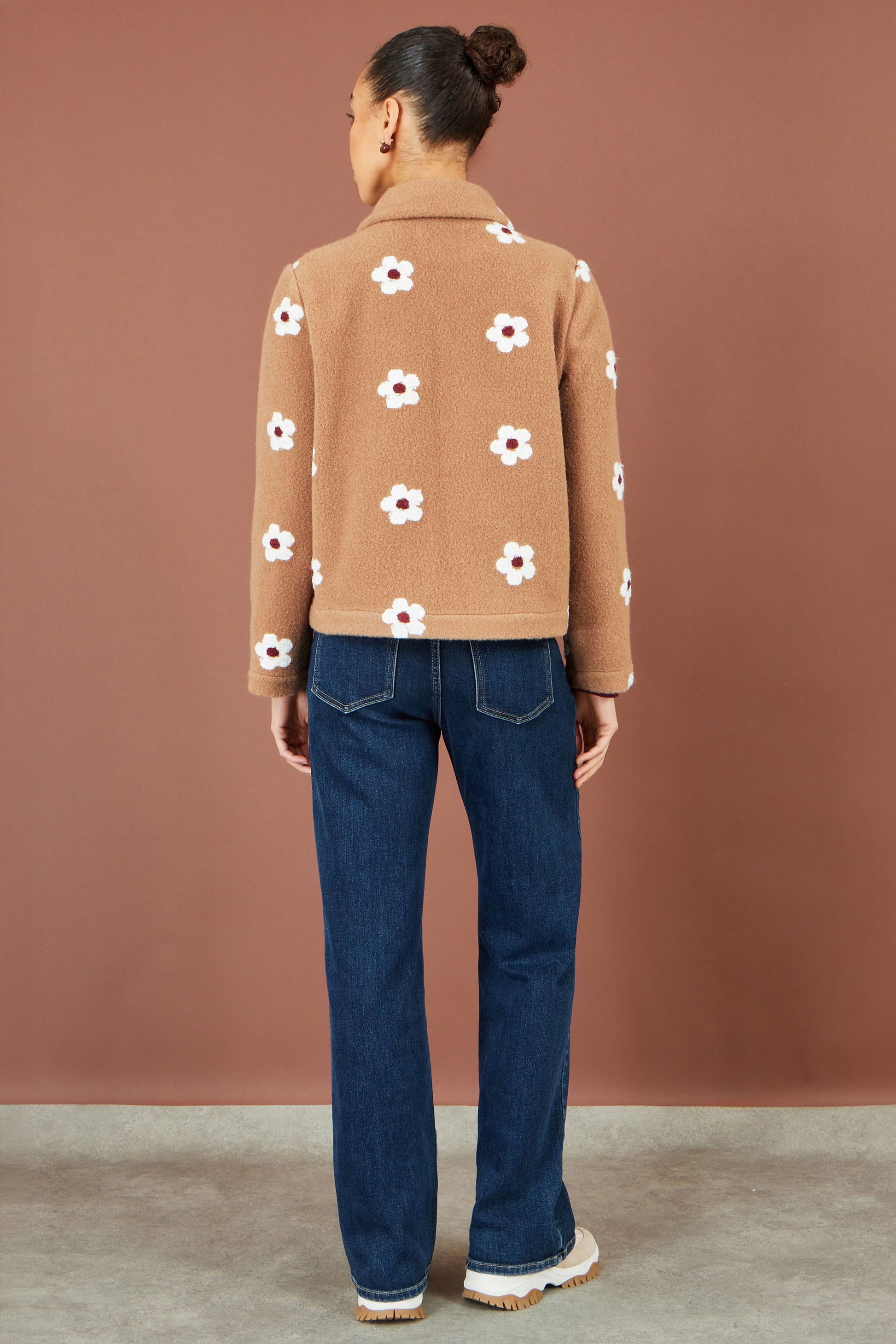Yumi Brown Embroiderd Daisy Fleece Jacket Outerwear Yumi