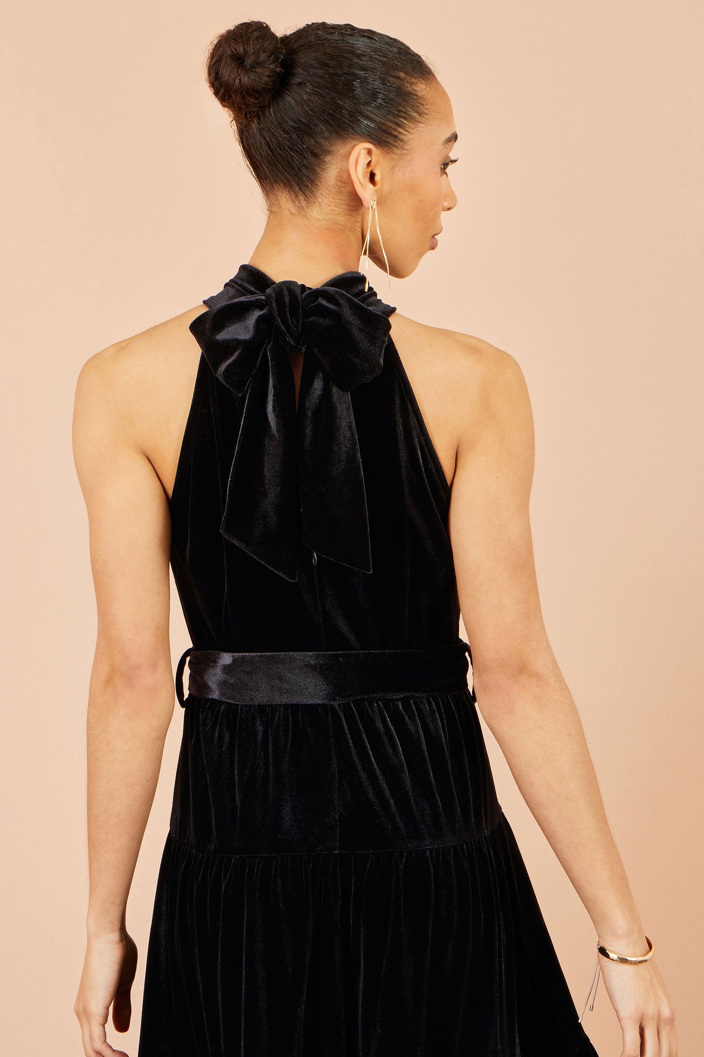 Yumi Black Velvet Halter Midi Dress With Belt Dress Party Yumi