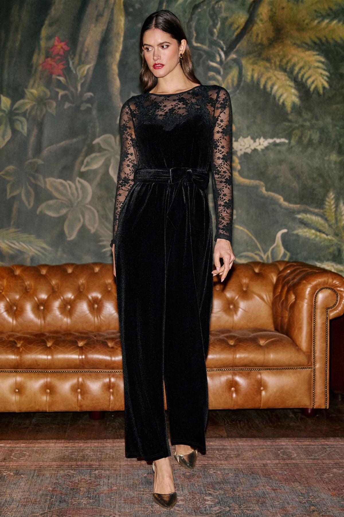 Yumi Black Lace Applique Sleeve Velvet Jumpsuit Jumpsuit Yumi