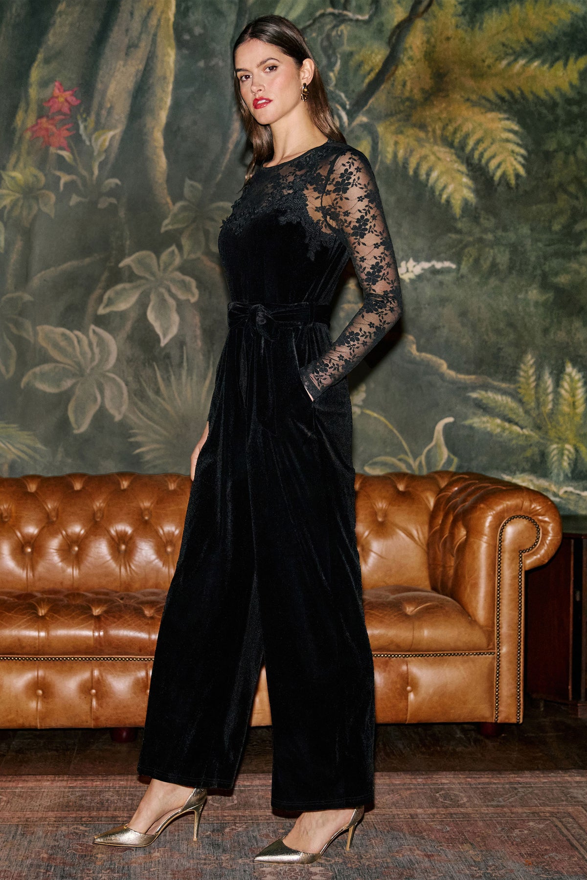 Yumi Black Lace Applique Sleeve Velvet Jumpsuit Jumpsuit Yumi