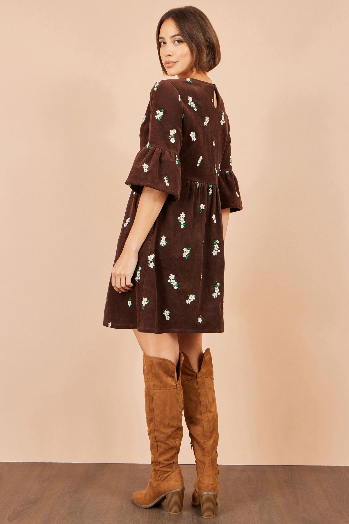 Yumi Brown Embroidered Daisy Cord Dress Dress Casual Yumi