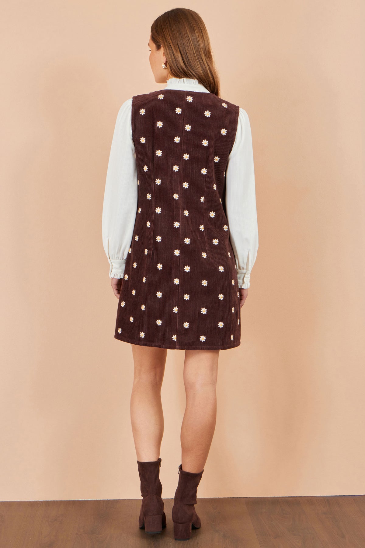 Yumi Brown Embroidered Daisy Pinafore Dress Dress Casual Yumi