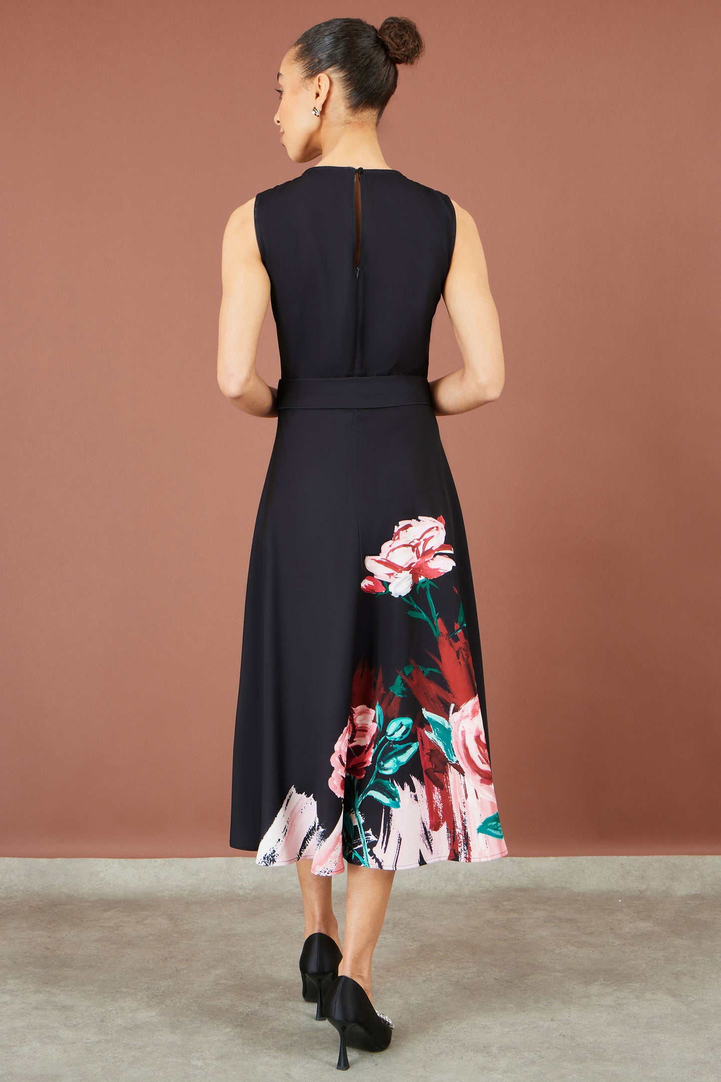 Yumi Black Abstract Floral Skater Midi Dress Dress Party Yumi