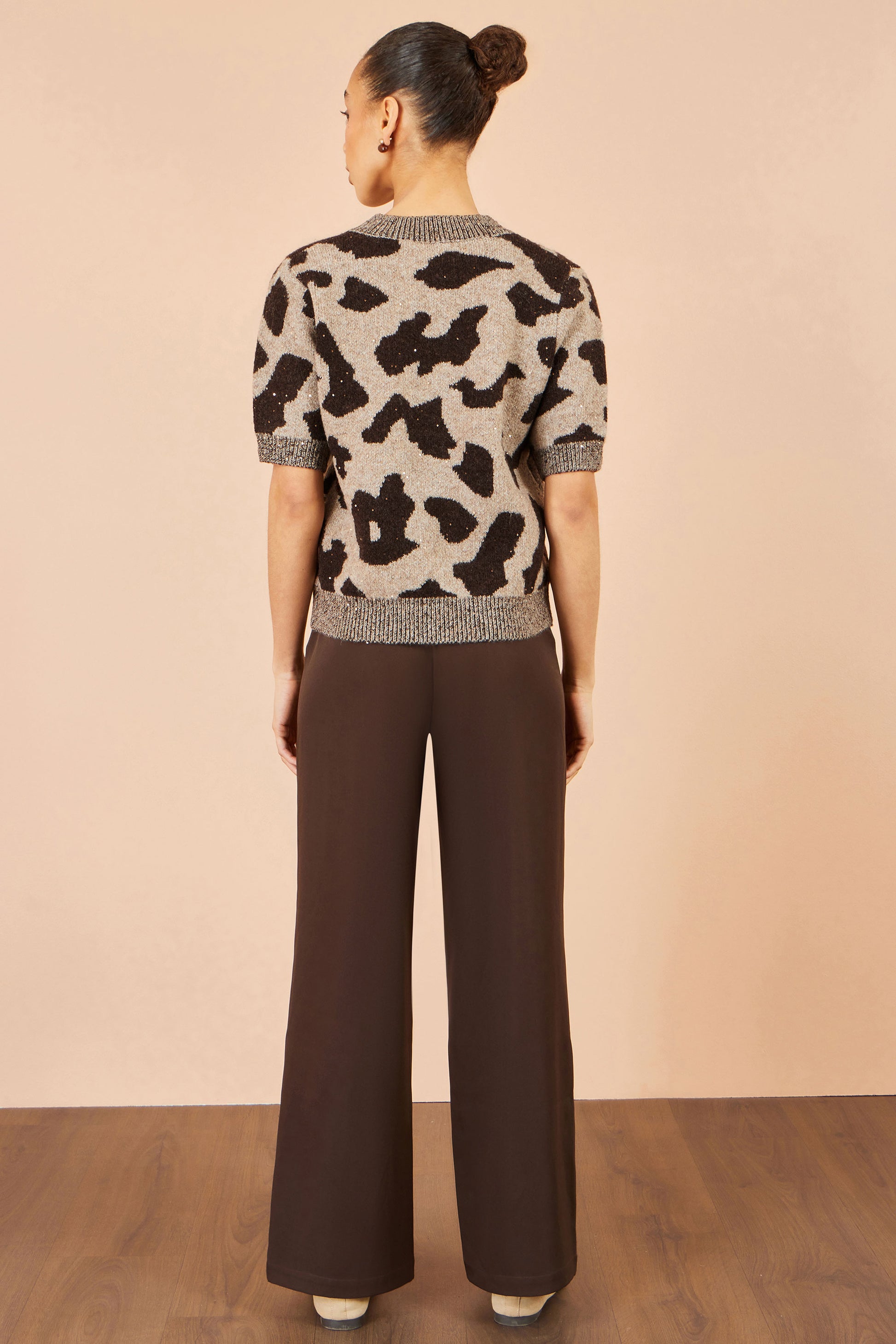 Yumi Brown Leopard Intarsia Short Sleeve Jumper Knit Jumper Yumi
