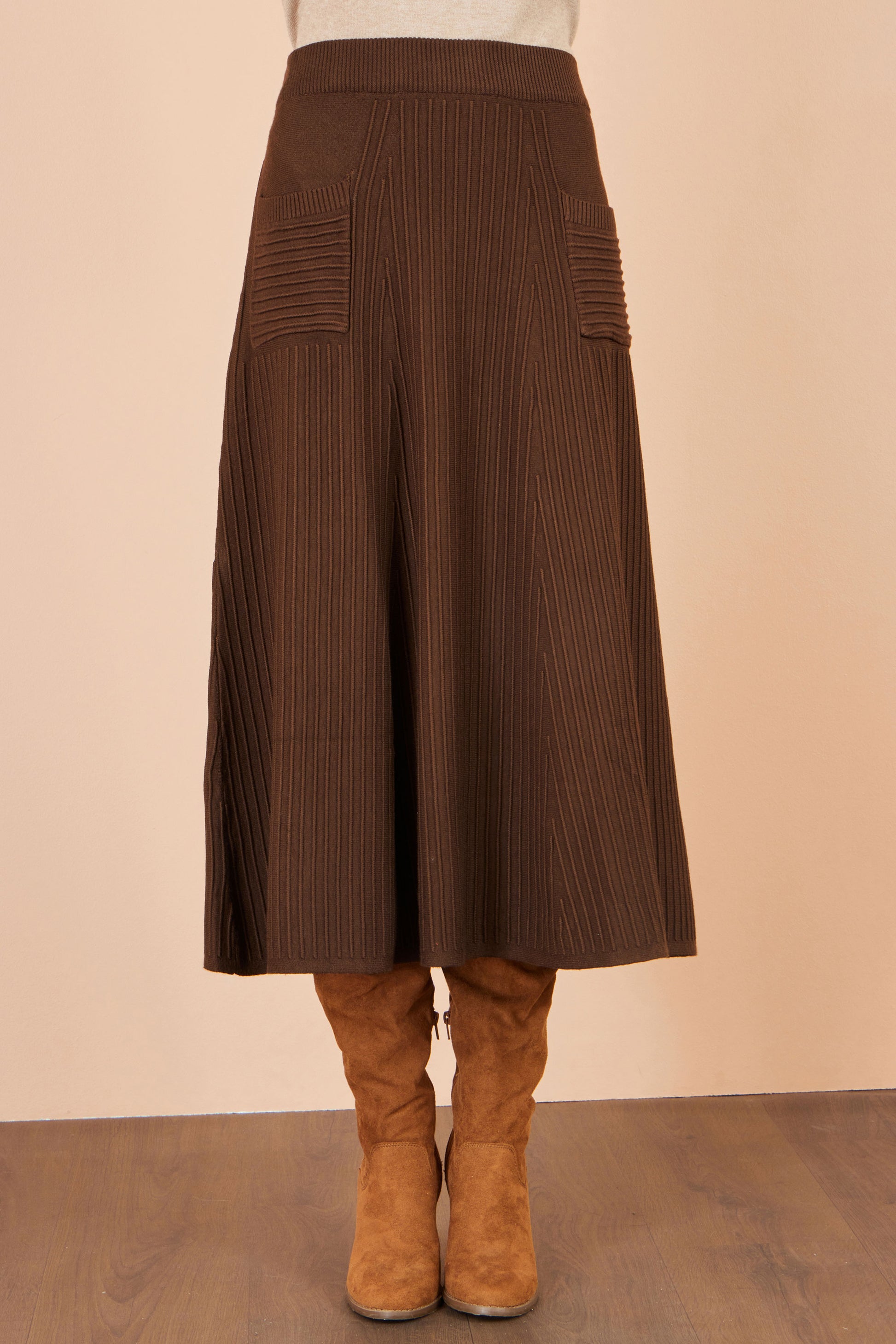 Yumi Brown Knitted Midi Skirt With Pockets Knit Skirt Yumi