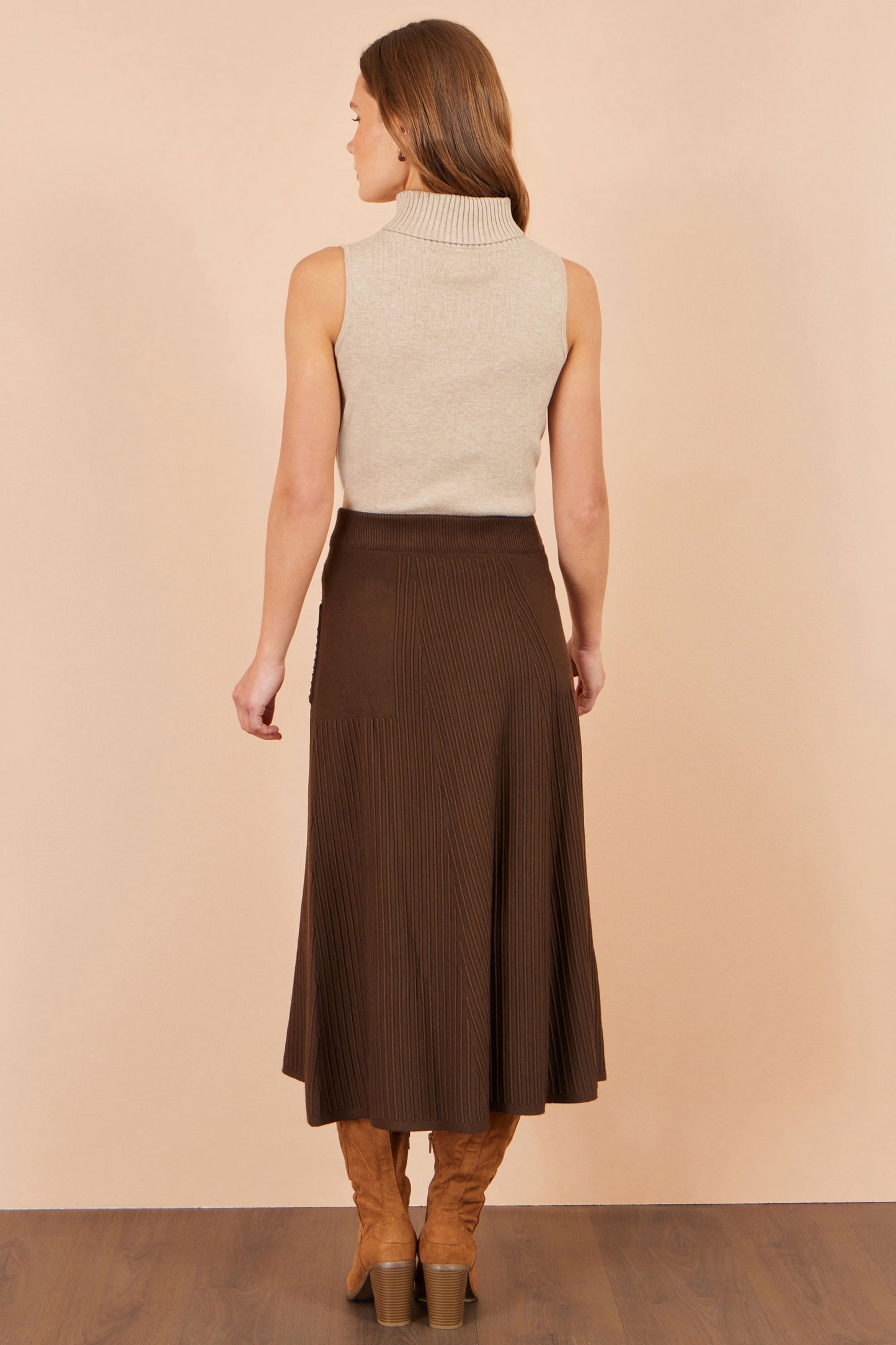 Yumi Brown Knitted Midi Skirt With Pockets Knit Skirt Yumi