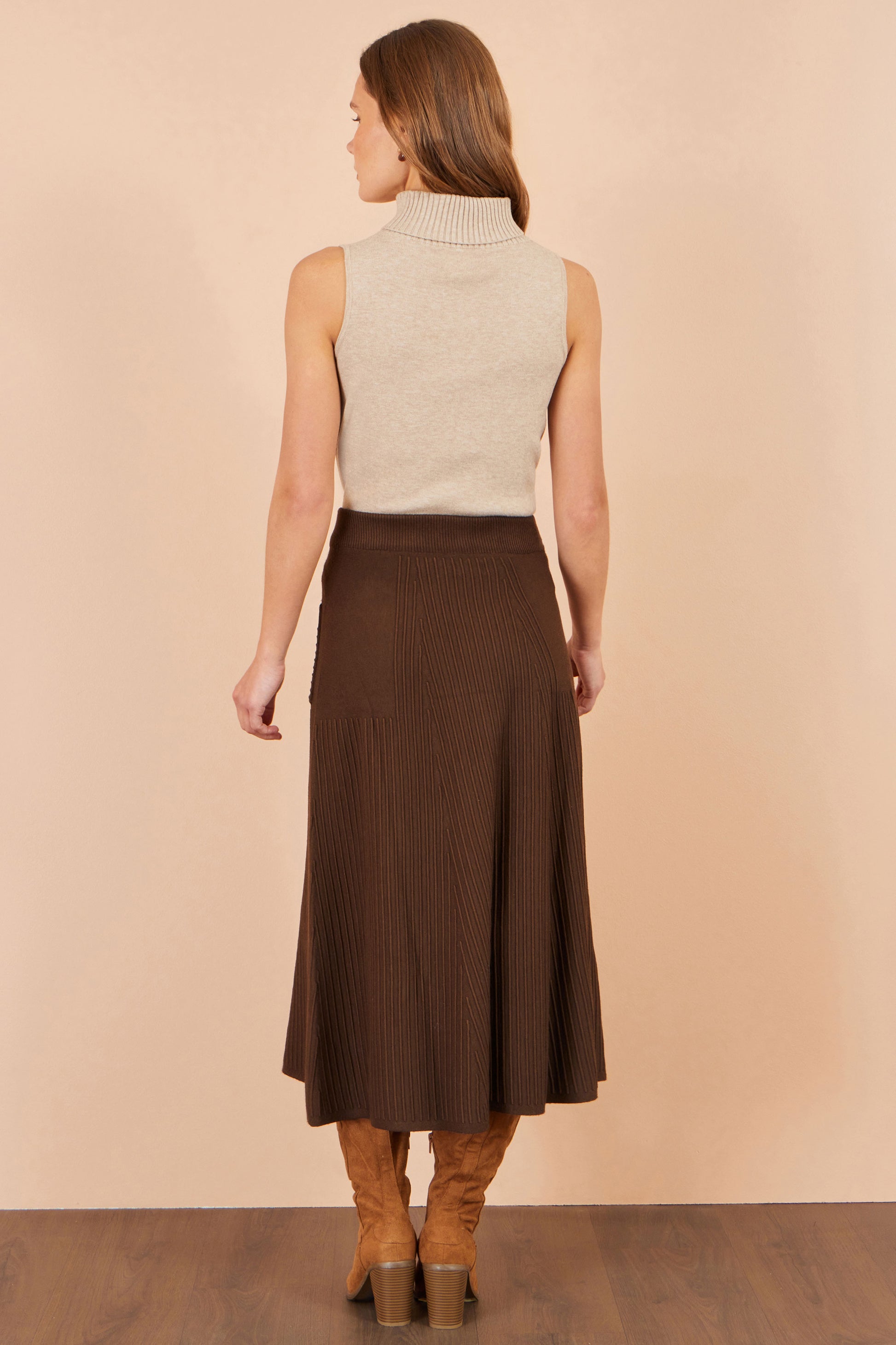 Yumi Brown Knitted Midi Skirt With Pockets Knit Skirt Yumi