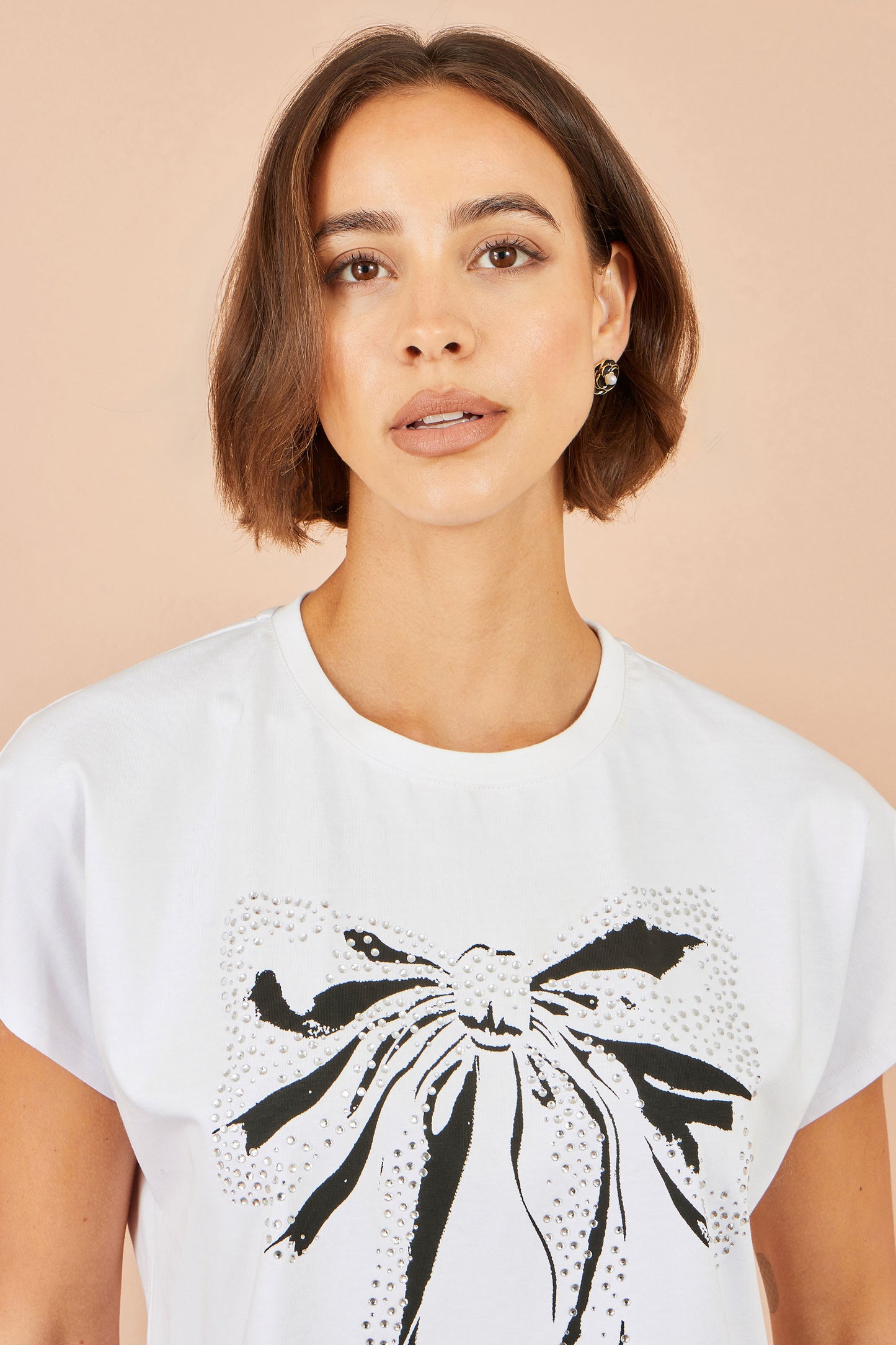 Yumi White Bow T-Shirt With Lace Tops Yumi