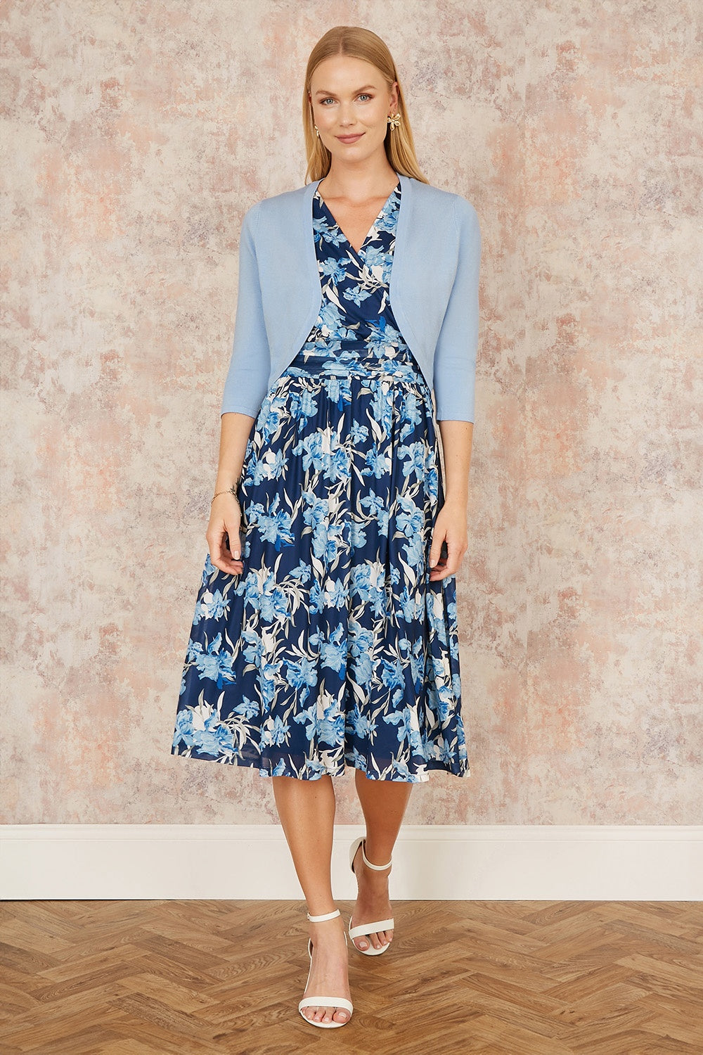 Yumi Blue Knitted Curve Bolero Yumi