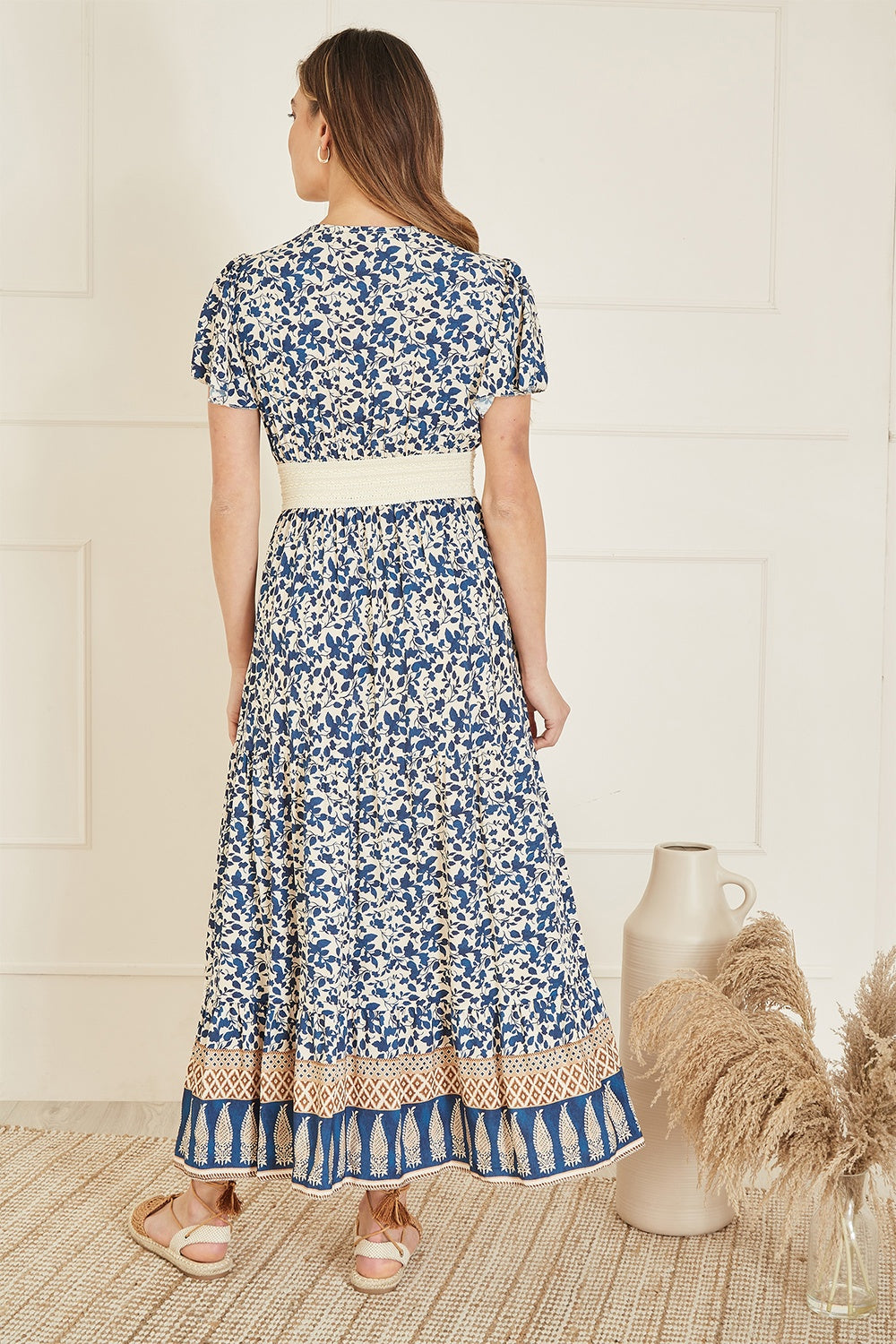 Yumi Navy Viscose Leaf Print Maxi Dress With Lace Trim Yumi