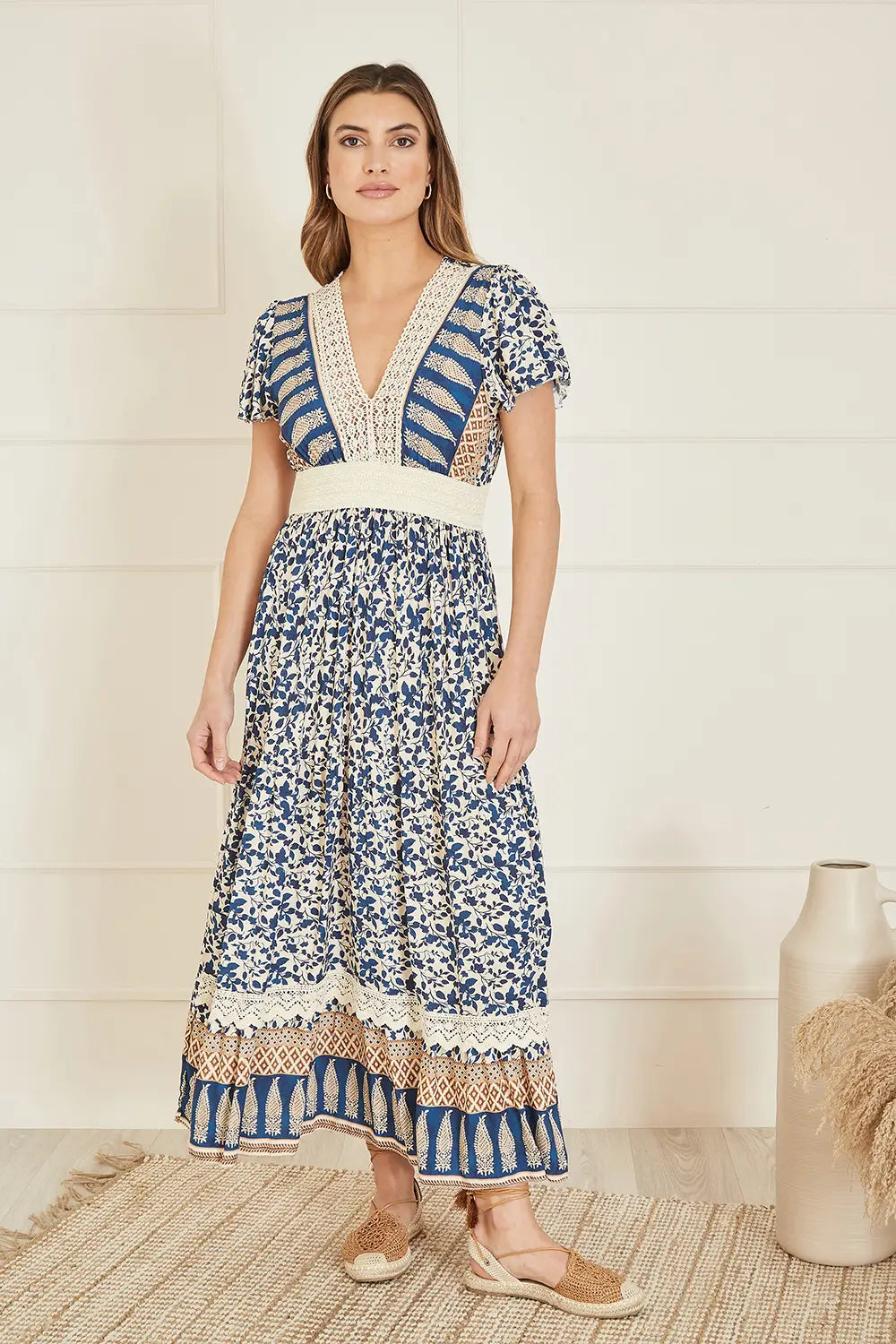 Yumi Navy Viscose Leaf Print Maxi Dress With Lace Trim Yumi