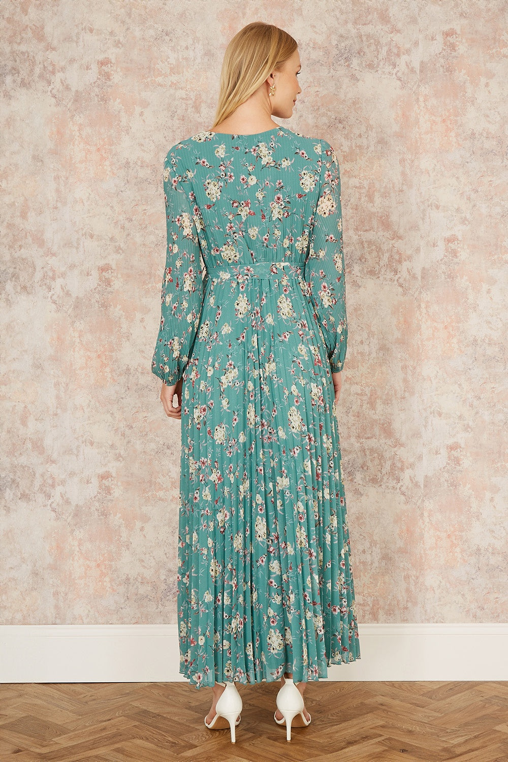 Yumi Mint Green Floral Pleated Long Sleeve Wrap Over Midi Dress | Yumi Yumi Mint Green Floral Pleated Long Sleeve Wrap Over Midi Dress | Yumi